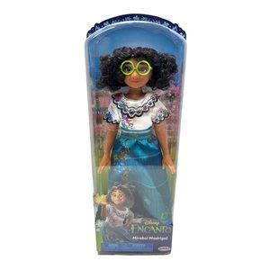 JAKKS Pacific Disney Encanto Mirabel Madrigal Fashion Doll